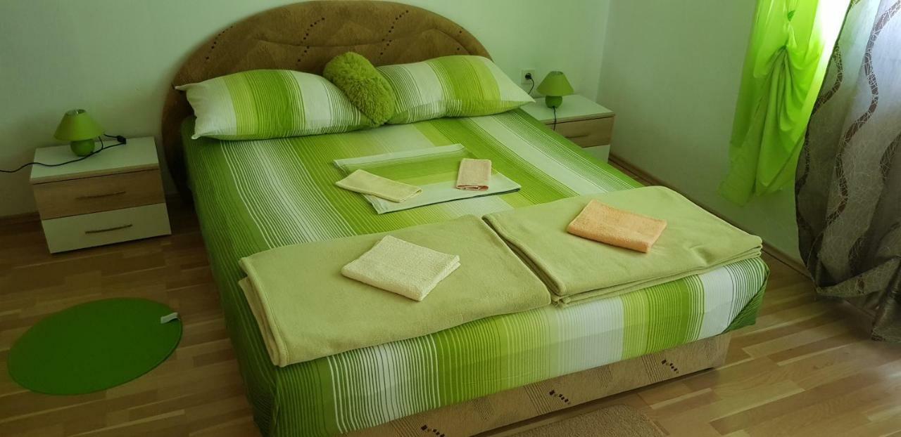 Apartment Danijela Senj  Luaran gambar